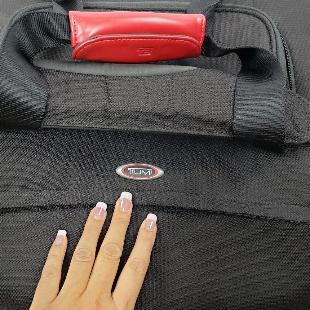 Men's Tumi Limited Ed. Ducati T3 Duffle NWOT - Picture 5 of 8